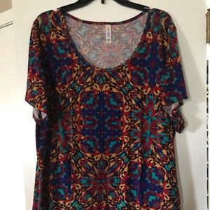 Lularoe Classic Tee